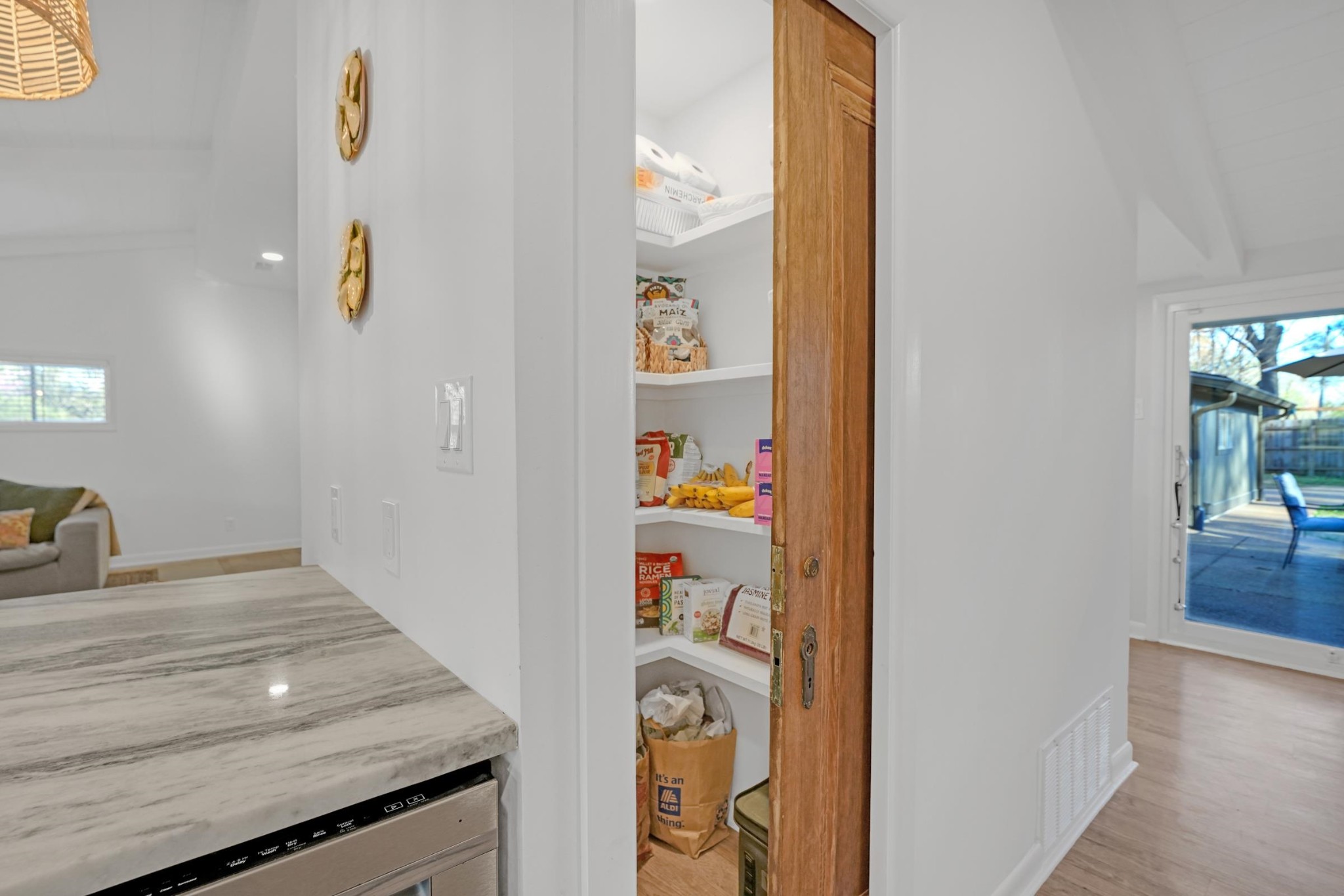 2578 Elmore Park Road Memphis, TN 38134 - Photo 10 of 34