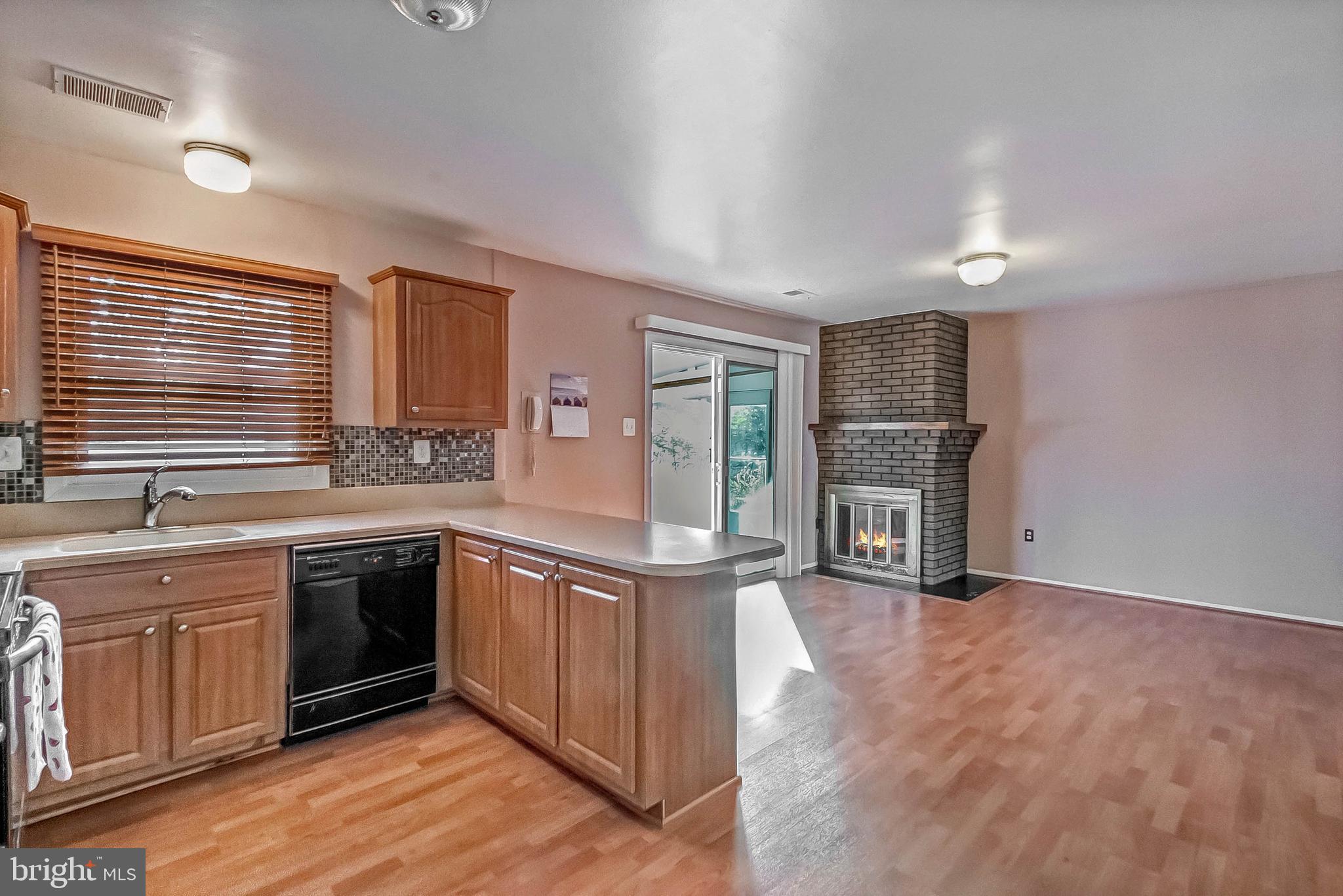 7917 Chalice Road Severn, MD 21144 - Photo 6 of 29 Gallery Image 6