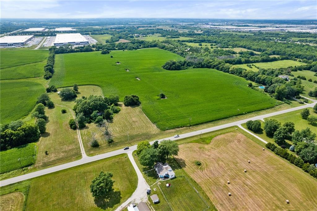 20480 South Gardner Road Gardner, KS 66030 - Photo 19 of 37