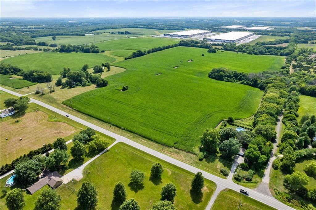 20480 South Gardner Road Gardner, KS 66030 - Photo 24 of 37