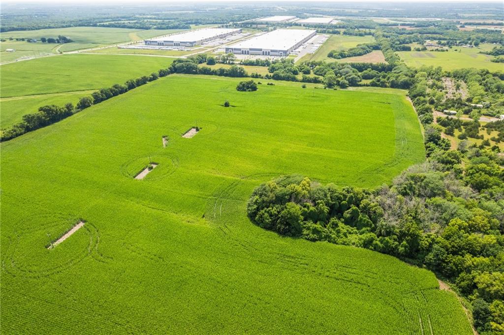 20480 South Gardner Road Gardner, KS 66030 - Photo 26 of 37