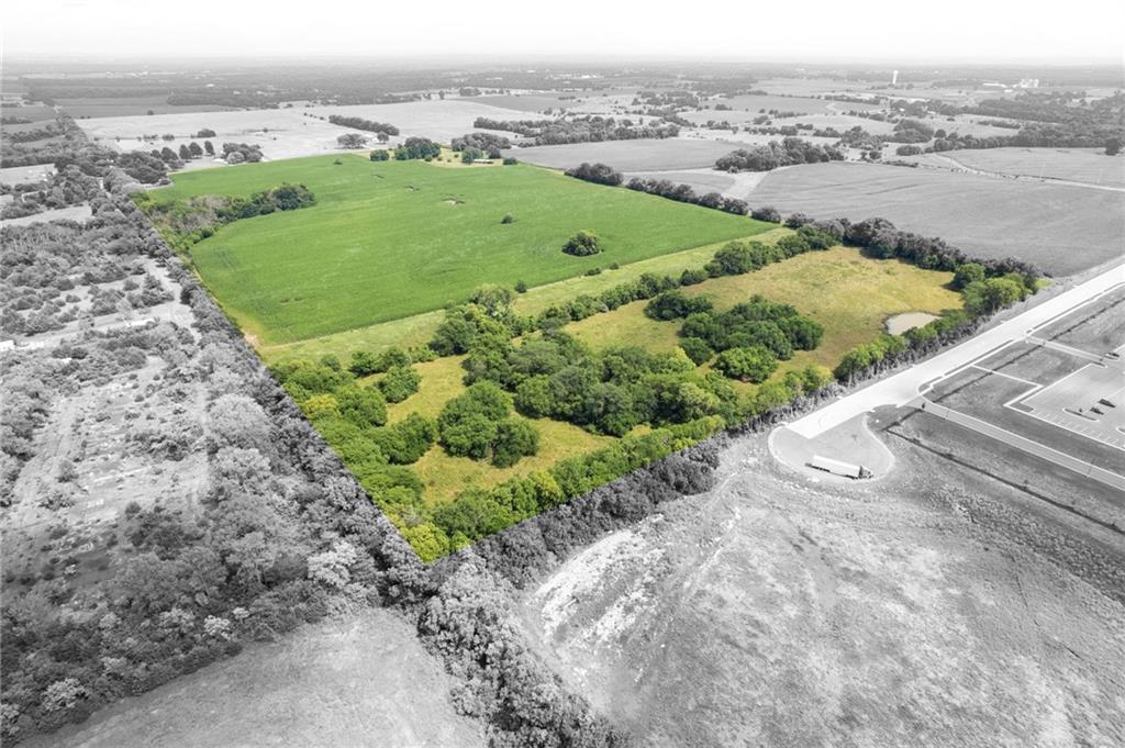 20480 South Gardner Road Gardner, KS 66030 - Photo 9 of 37