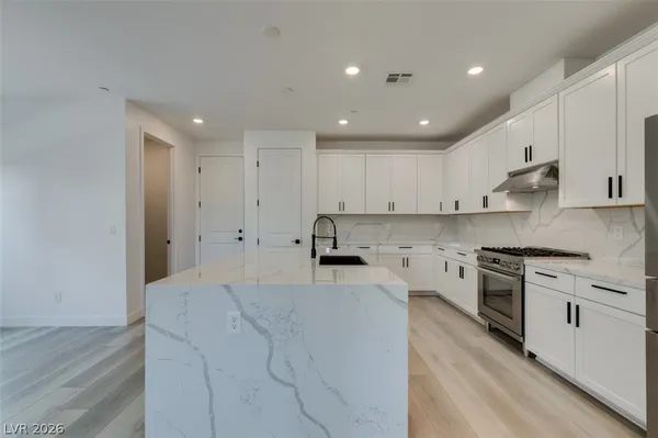 $2,965 | 11537 Cedar Shore Avenue, Las Vegas, NV 89138