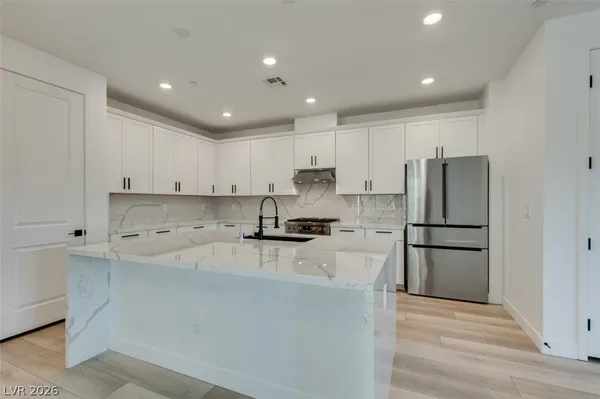 $2,965 | 11537 Cedar Shore Avenue, Las Vegas, NV 89138