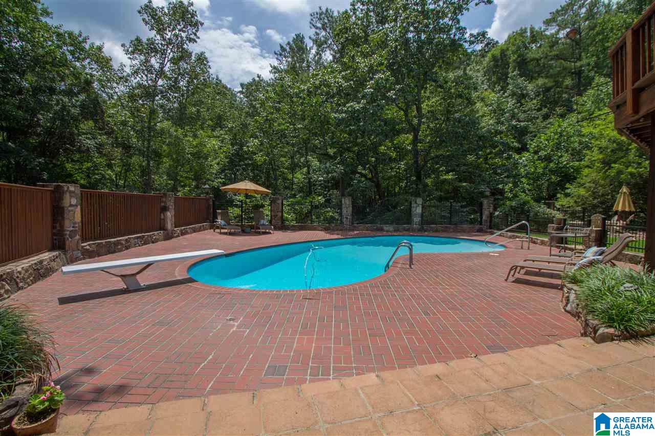 3986 Spring Valley Road Birmingham, AL 35223 - Photo 32 of 46