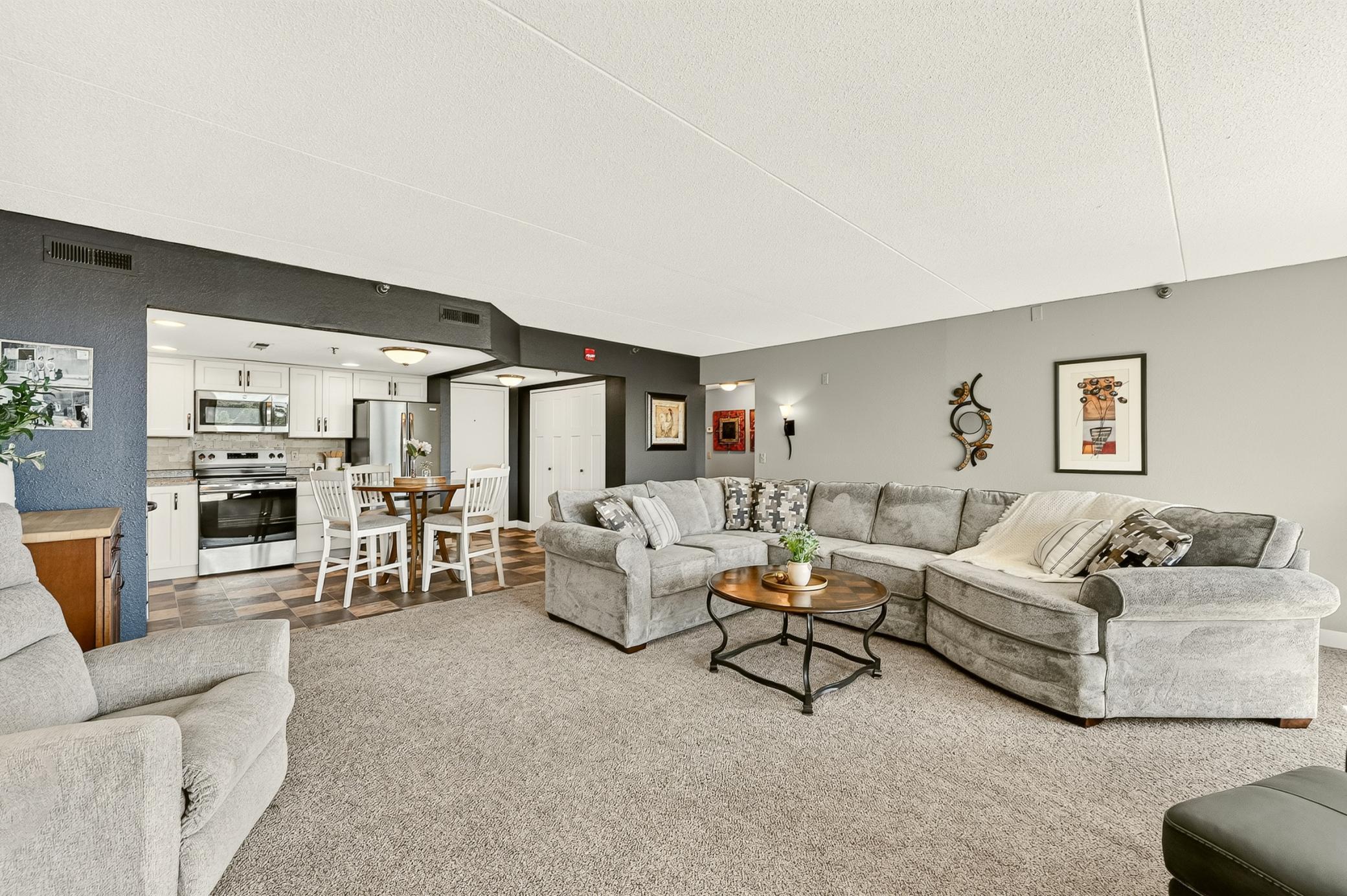 625 19th Street Northwest, Unit 802 Rochester, MN 55901 - Photo 2 of 28
