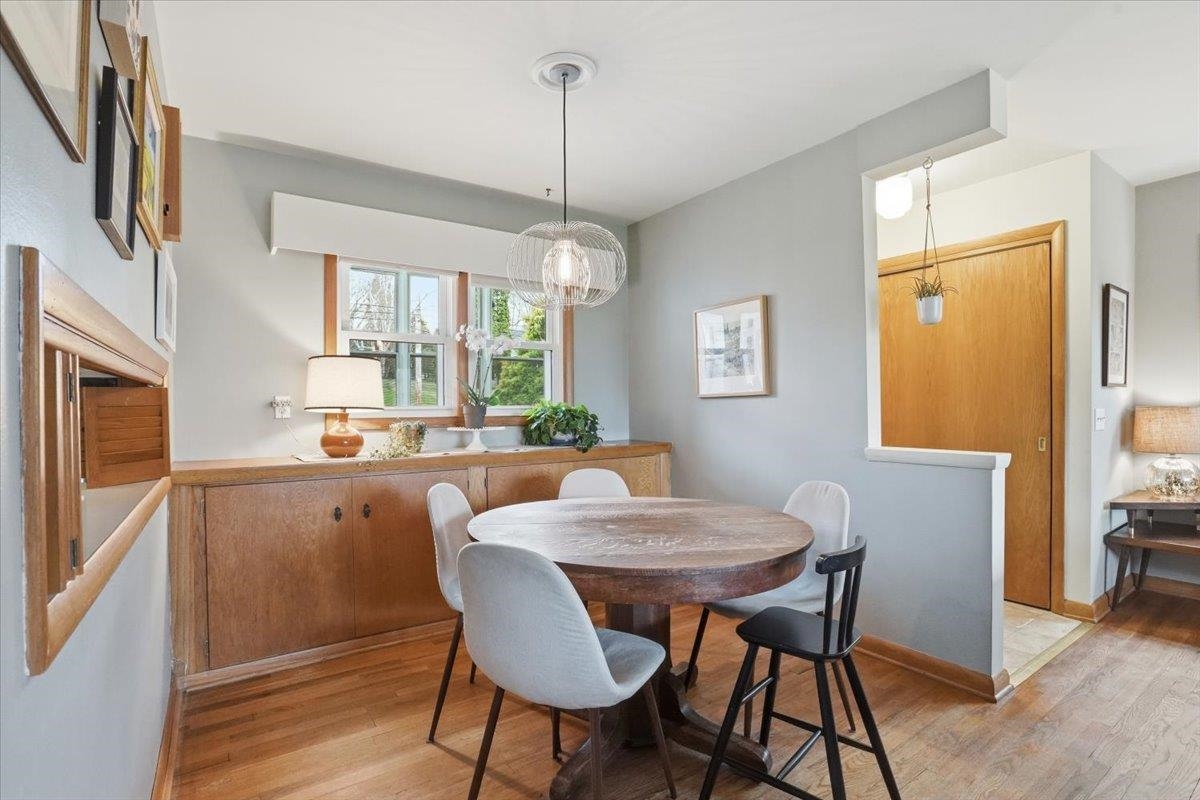 102 West Lakeview Avenue Madison, WI 53716 - Photo 12 of 60
