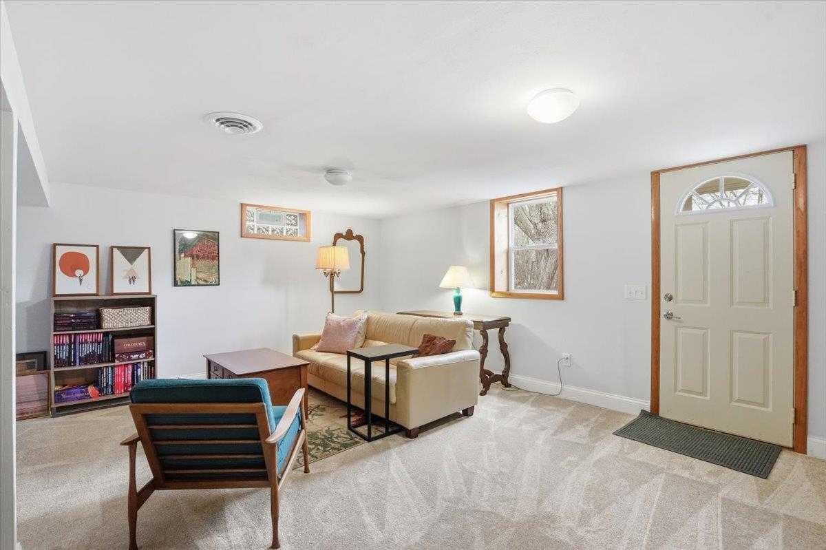 102 West Lakeview Avenue Madison, WI 53716 - Photo 32 of 60