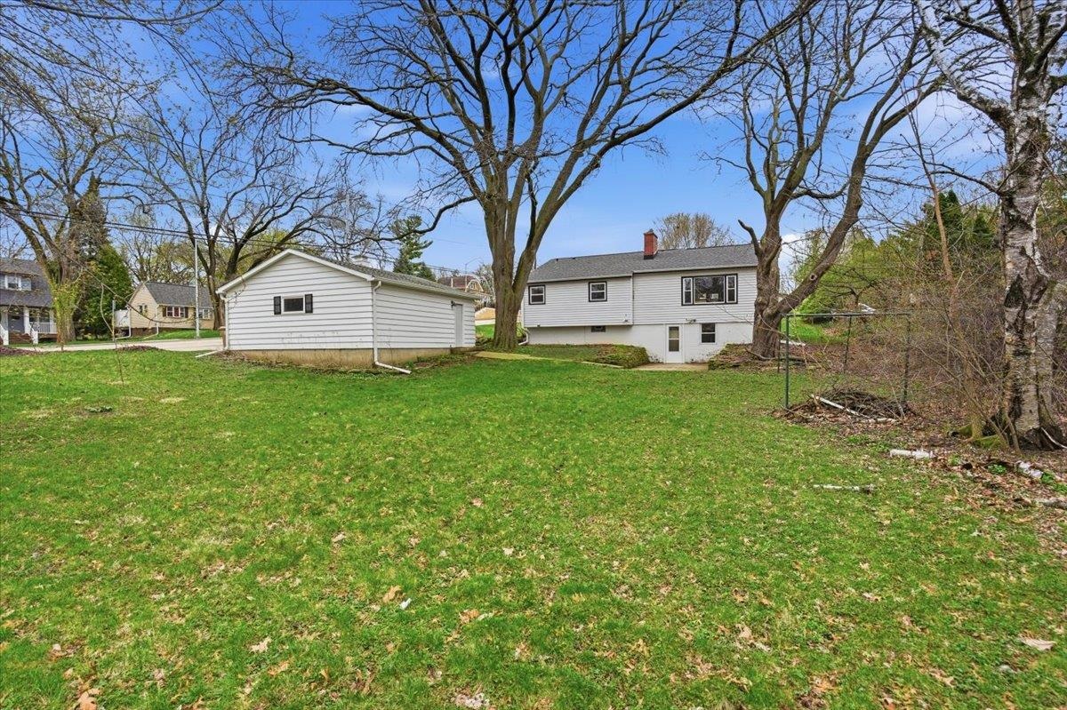 102 West Lakeview Avenue Madison, WI 53716 - Photo 44 of 60