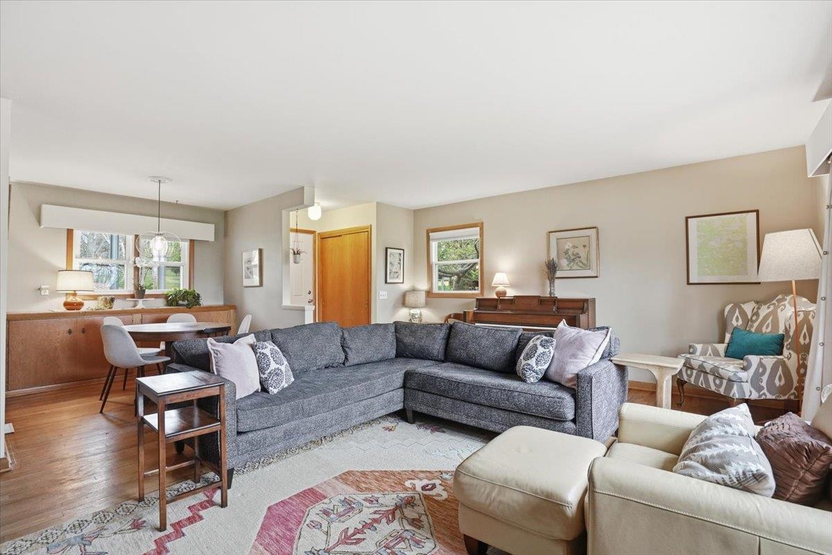 102 West Lakeview Avenue Madison, WI 53716 - Photo 6 of 60