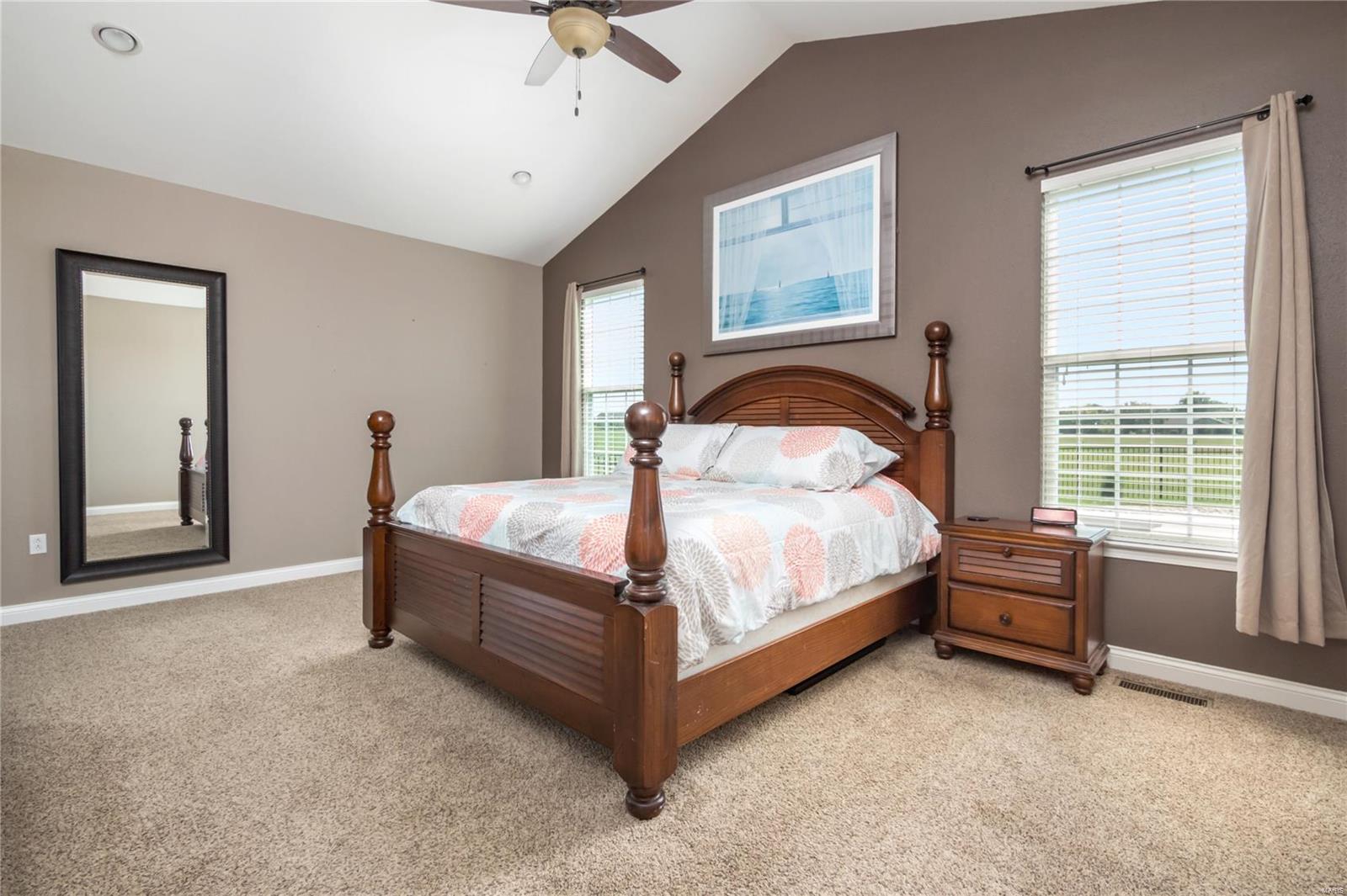4062 Knab Road Smithton, IL 62285 - Photo 25 of 59