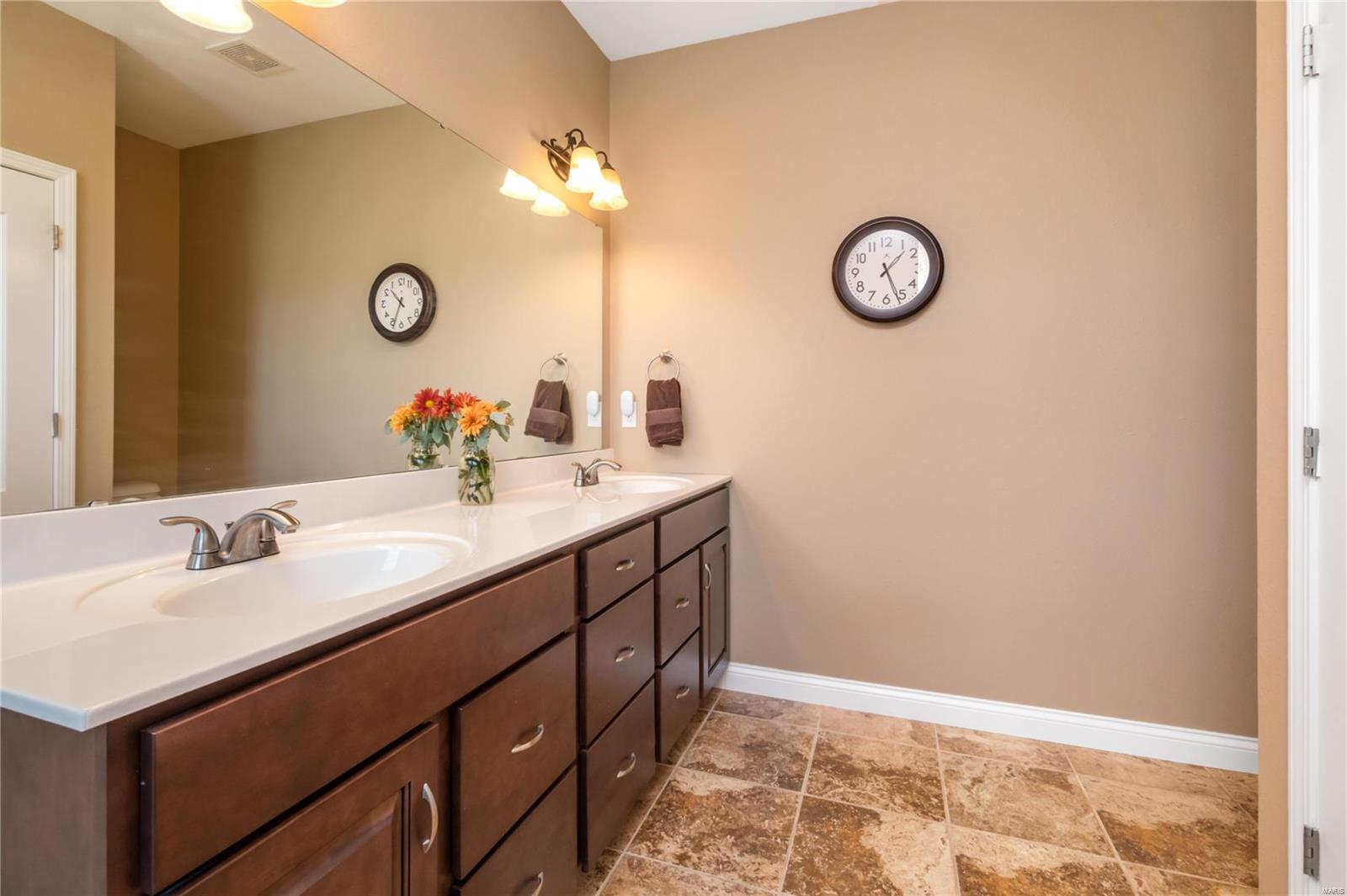 4062 Knab Road Smithton, IL 62285 - Photo 28 of 59