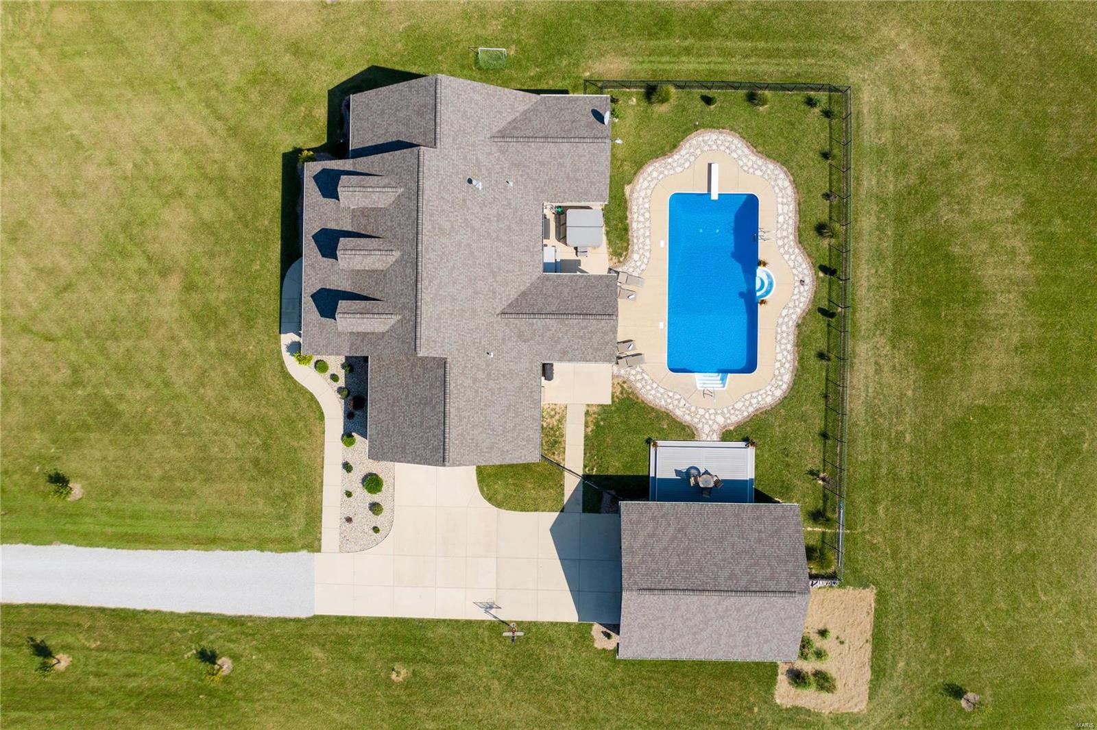 4062 Knab Road Smithton, IL 62285 - Photo 8 of 59