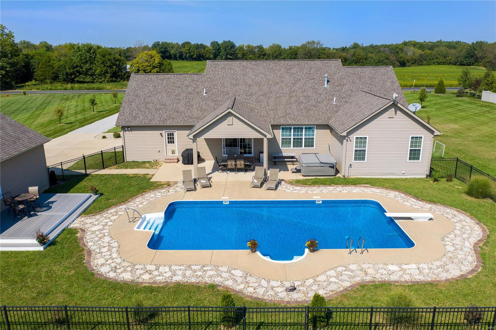 4062 Knab Road Smithton, IL 62285 - Photo 10 of 59