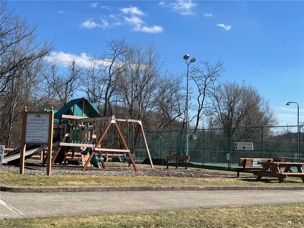 $299,493 | 493 Cannongate Drive, Monroeville, PA 15146