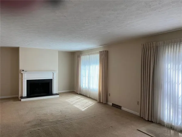 $299,493 | 493 Cannongate Drive, Monroeville, PA 15146