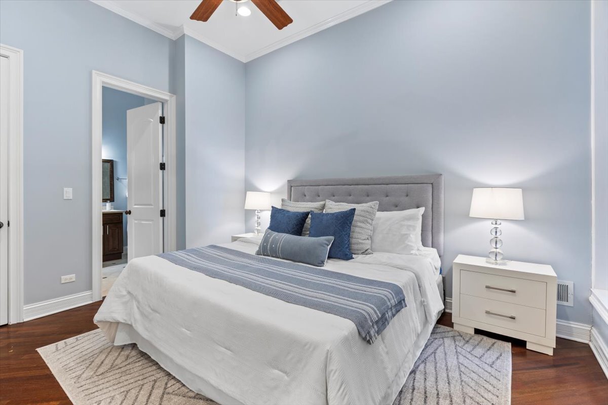 1528 West Monroe Street, Unit 200 Chicago, IL 60607 - Photo 16 of 26