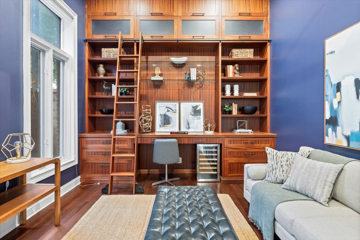 1528 West Monroe Street, Unit 200 Chicago, IL 60607 - Photo 21 of 26