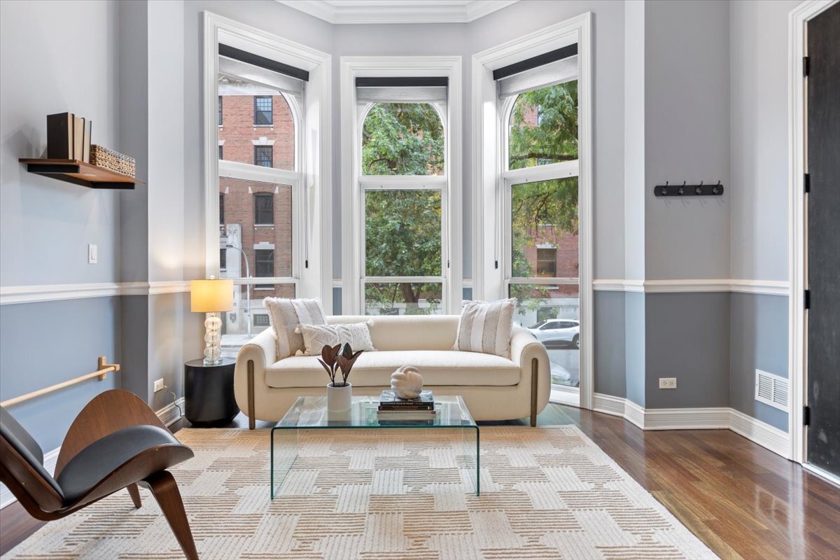 1528 West Monroe Street, Unit 200 Chicago, IL 60607 - Photo 3 of 26