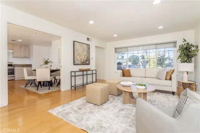 $875,000 | 11144 Haskell Avenue, Granada Hills, CA 91344