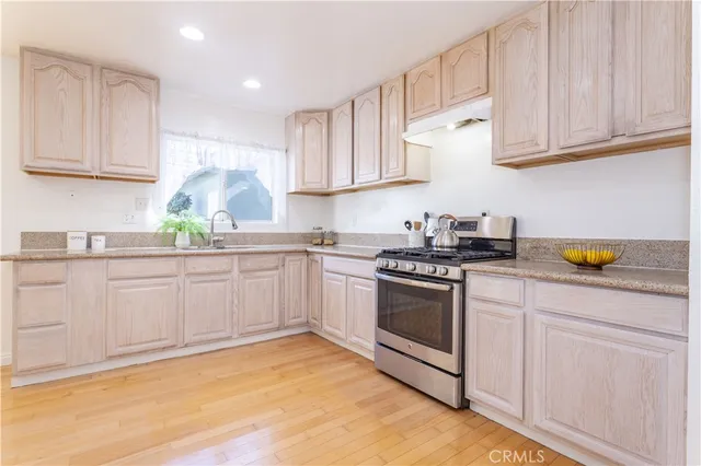 $875,000 | 11144 Haskell Avenue, Granada Hills, CA 91344