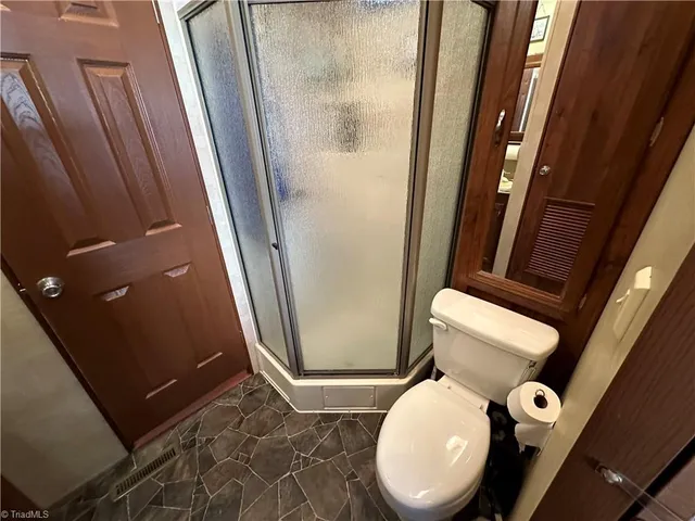 $109,950 | 113 Hummingbird Circle, New London, NC 28127