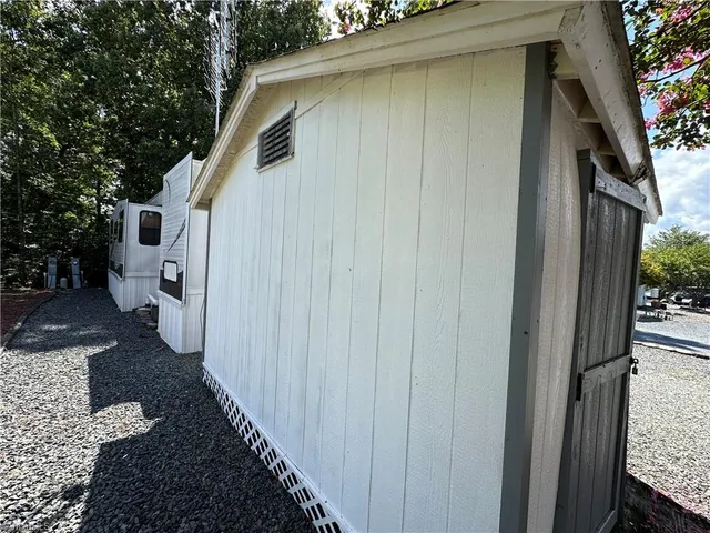 $109,950 | 113 Hummingbird Circle, New London, NC 28127