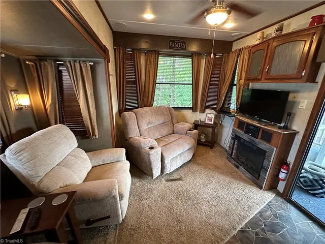 $109,950 | 113 Hummingbird Circle, New London, NC 28127