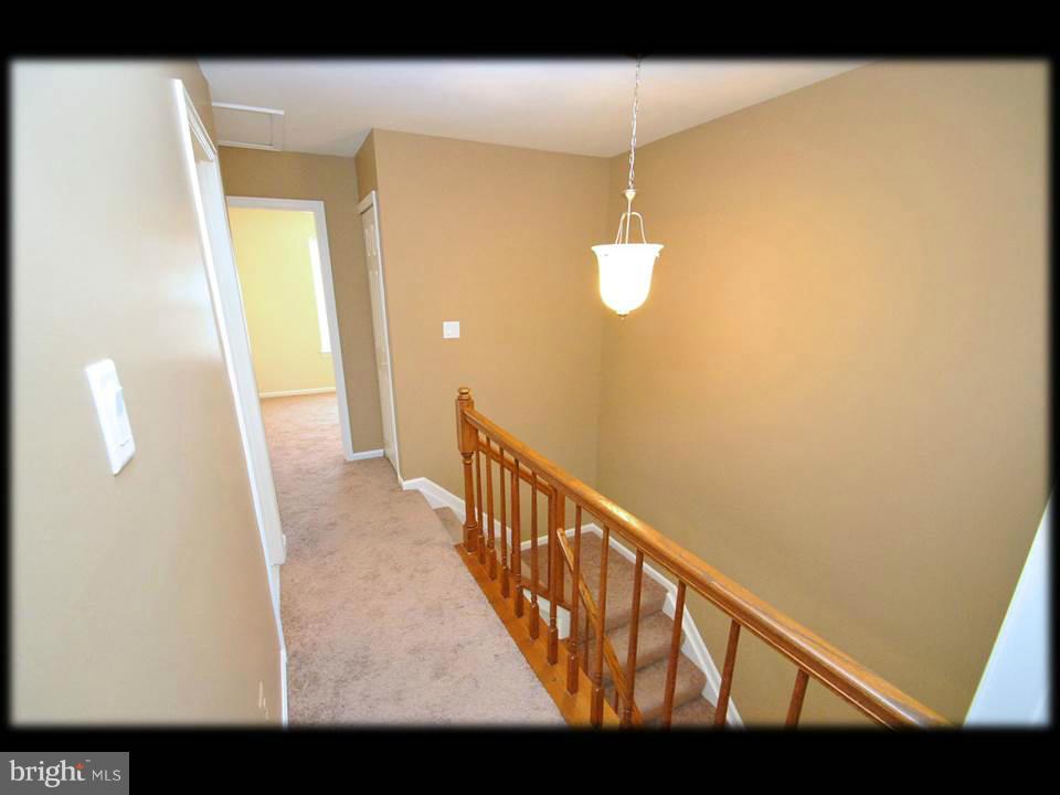 3738 Foxford Stream Road Baltimore, MD 21236 - Photo 19 of 25 UPPER LEVEL HALLWAY