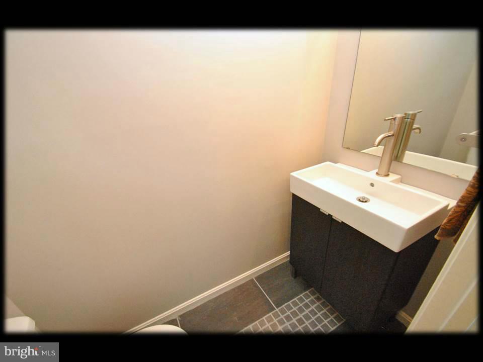 3738 Foxford Stream Road Baltimore, MD 21236 - Photo 9 of 25 MAIN LEVEL HALF BATH