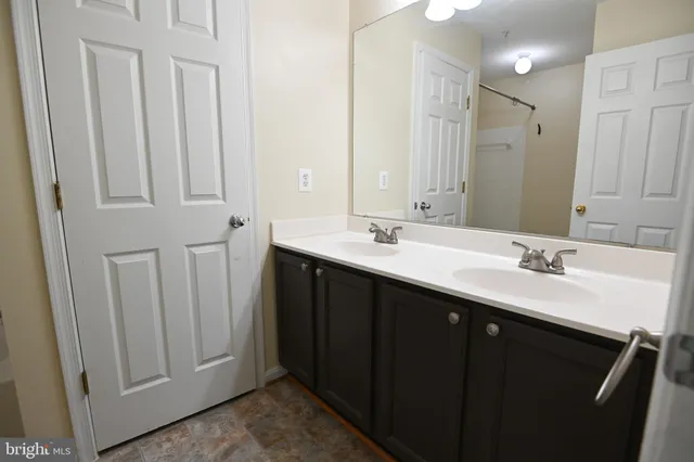 $2,700 | 207 Edge Creek Lane, Odenton, MD 21113