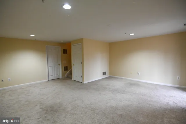 $2,700 | 207 Edge Creek Lane, Odenton, MD 21113