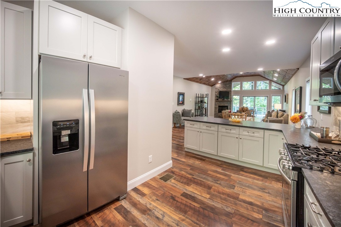 164 LINDALE Ridge, Unit 4 Boone, NC 28607 - Photo 20 of 28 Gallery Image 20