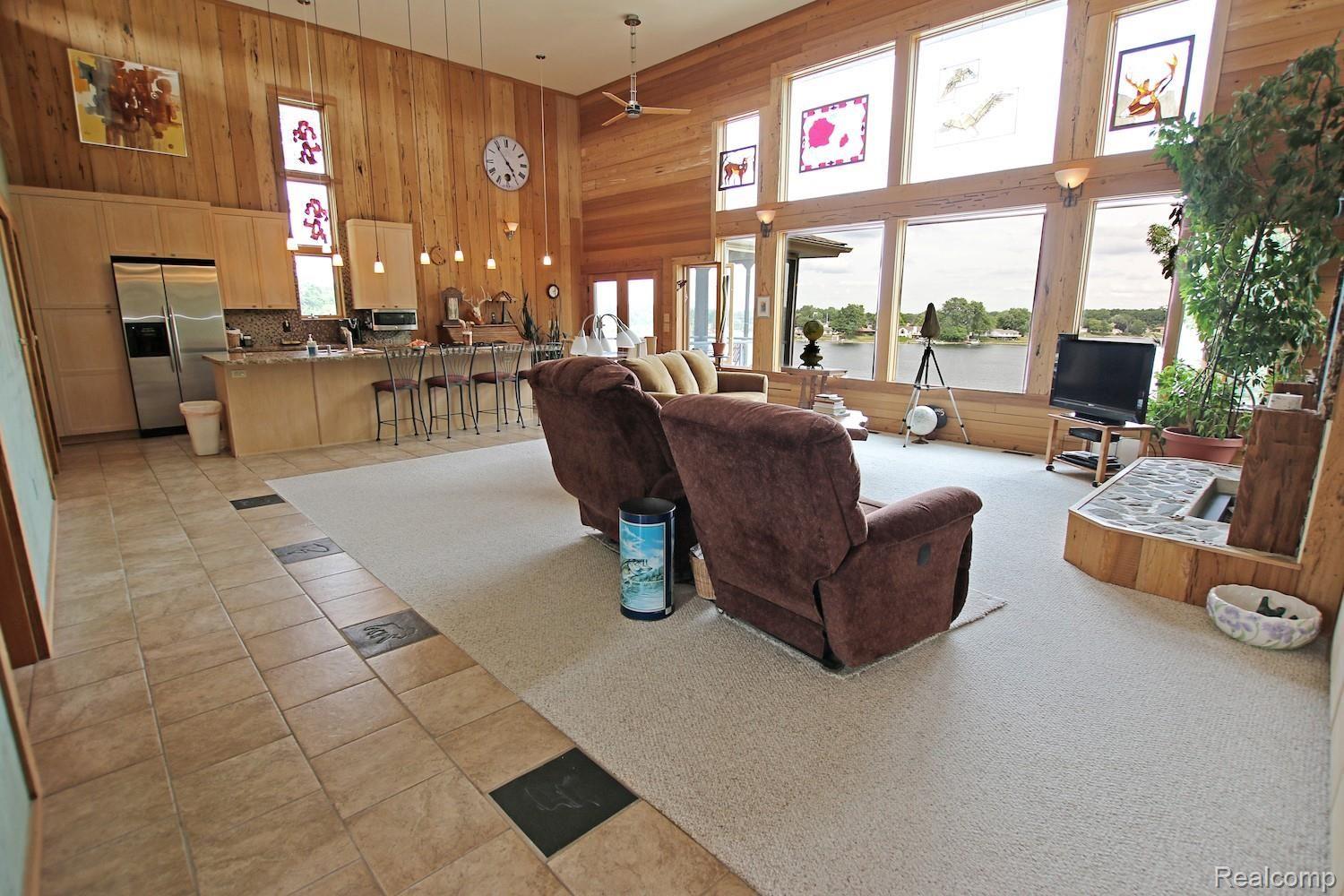 9175 Ridge Road Goodrich, MI 48438 - Photo 6 of 59 6) Living Room.jpg