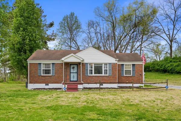 $388,000 | 3107 Crosswood Drive, Nashville, TN 37214