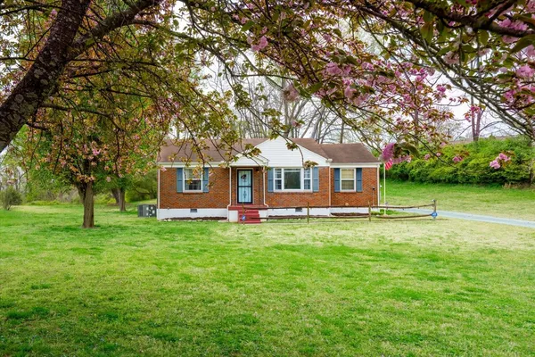 $388,000 | 3107 Crosswood Drive, Nashville, TN 37214