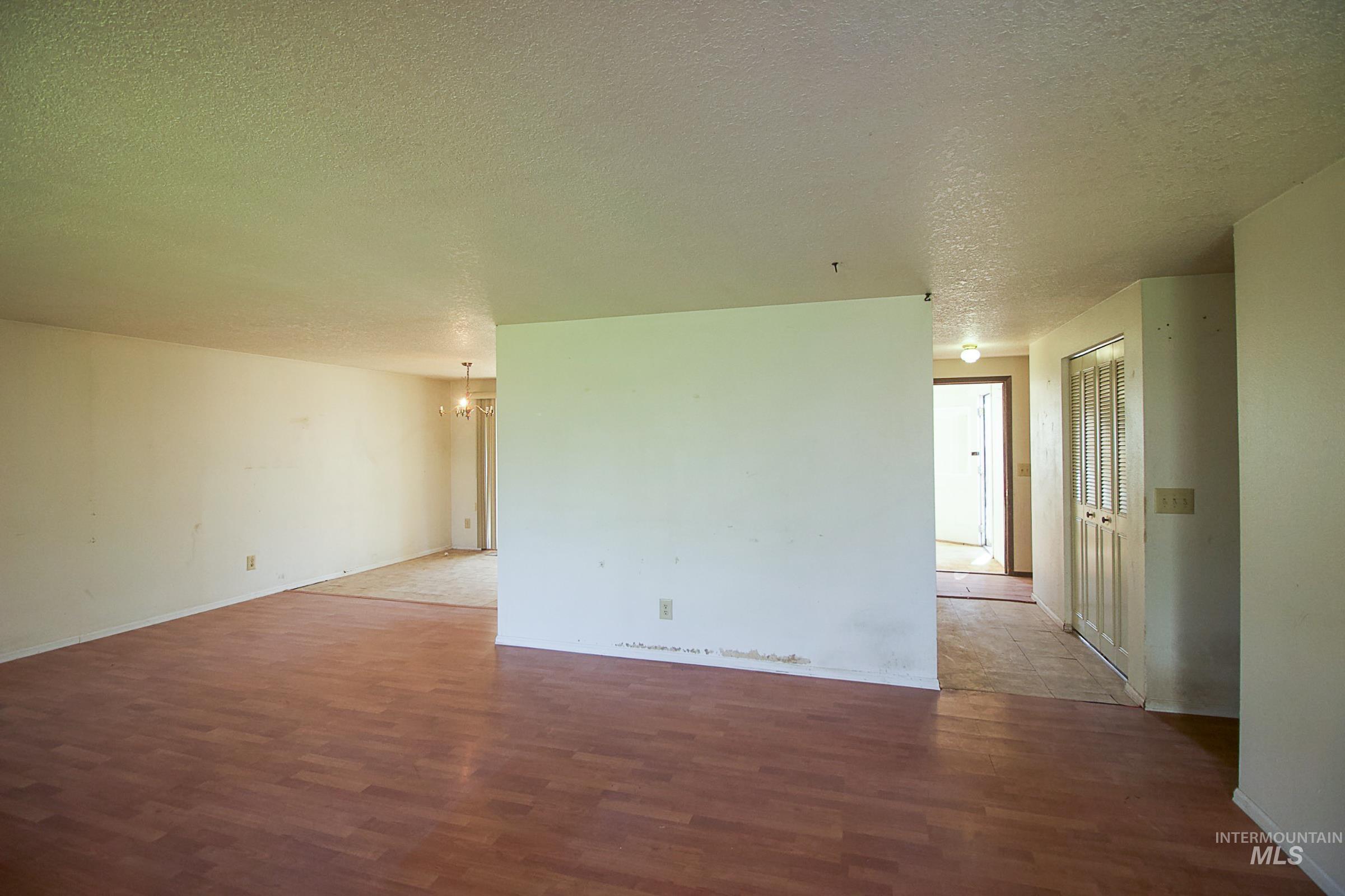 4913 West South Slope Road Emmett, ID 83617 - Photo 14 of 47