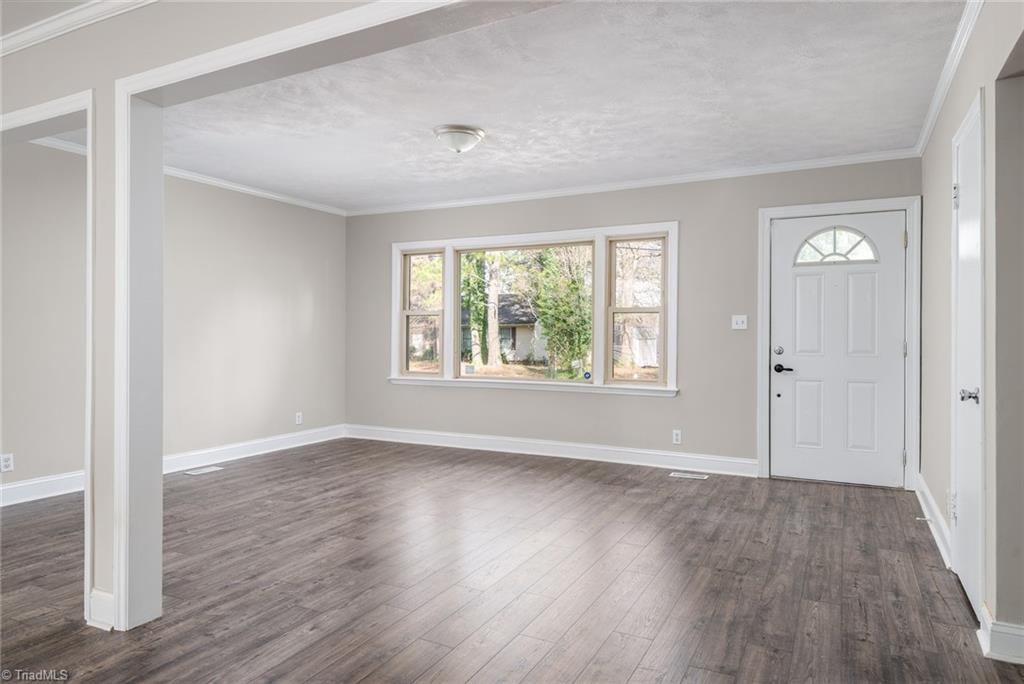 3819 Rolling Road High Point, NC 27265 - Photo 11 of 42