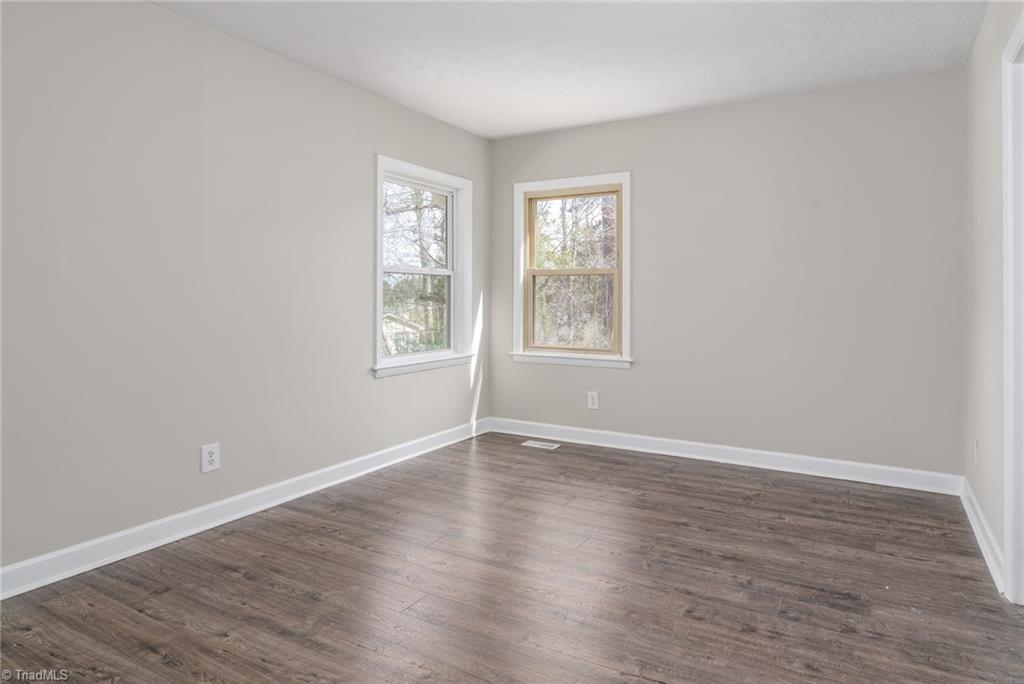 3819 Rolling Road High Point, NC 27265 - Photo 26 of 42