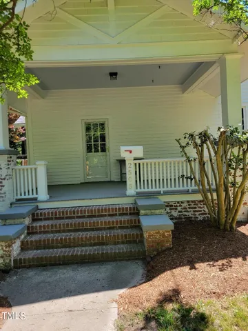 $2,300 | 2505 West Club Boulevard, Durham, NC 27705