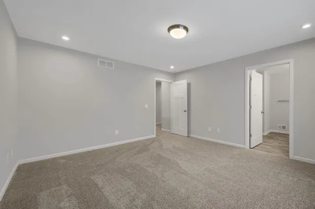 $599,990 | 1943 Sparrow Drive, Shakopee, MN 55379