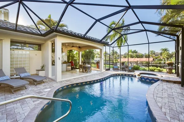 $1,100,000 | 4203 5th Avenue Northeast, Bradenton, FL 34208