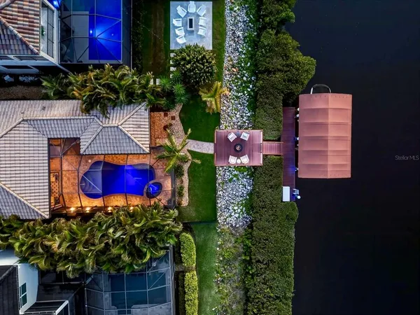 $1,100,000 | 4203 5th Avenue Northeast, Bradenton, FL 34208