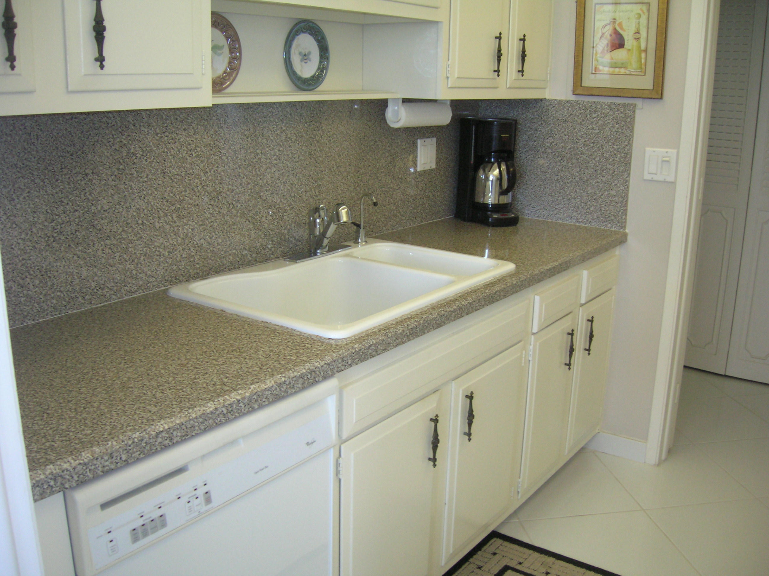 2121 North Ocean Boulevard, Unit 1402W Boca Raton, FL 33431 - Photo 13 of 44 KITCHEN