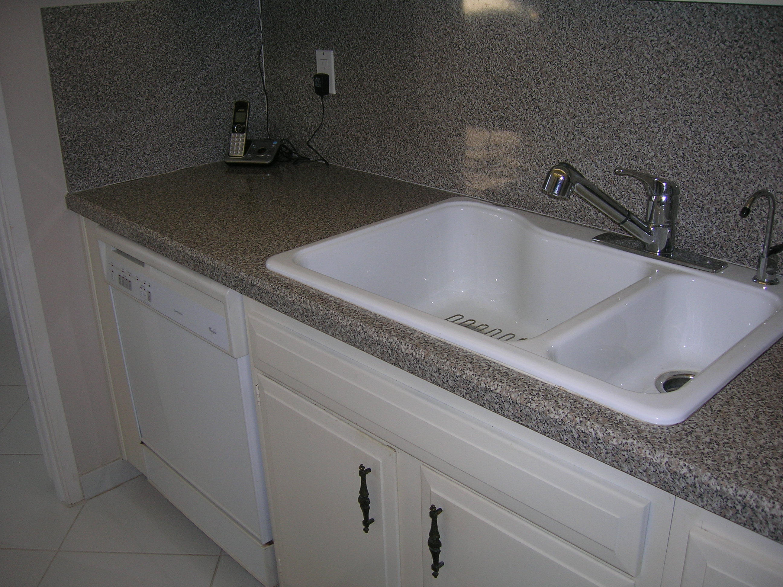 2121 North Ocean Boulevard, Unit 1402W Boca Raton, FL 33431 - Photo 15 of 44 KITCHEN