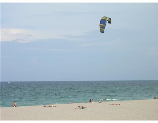 2121 North Ocean Boulevard, Unit 1402W Boca Raton, FL 33431 - Photo 31 of 44 PRIVATE BEACH