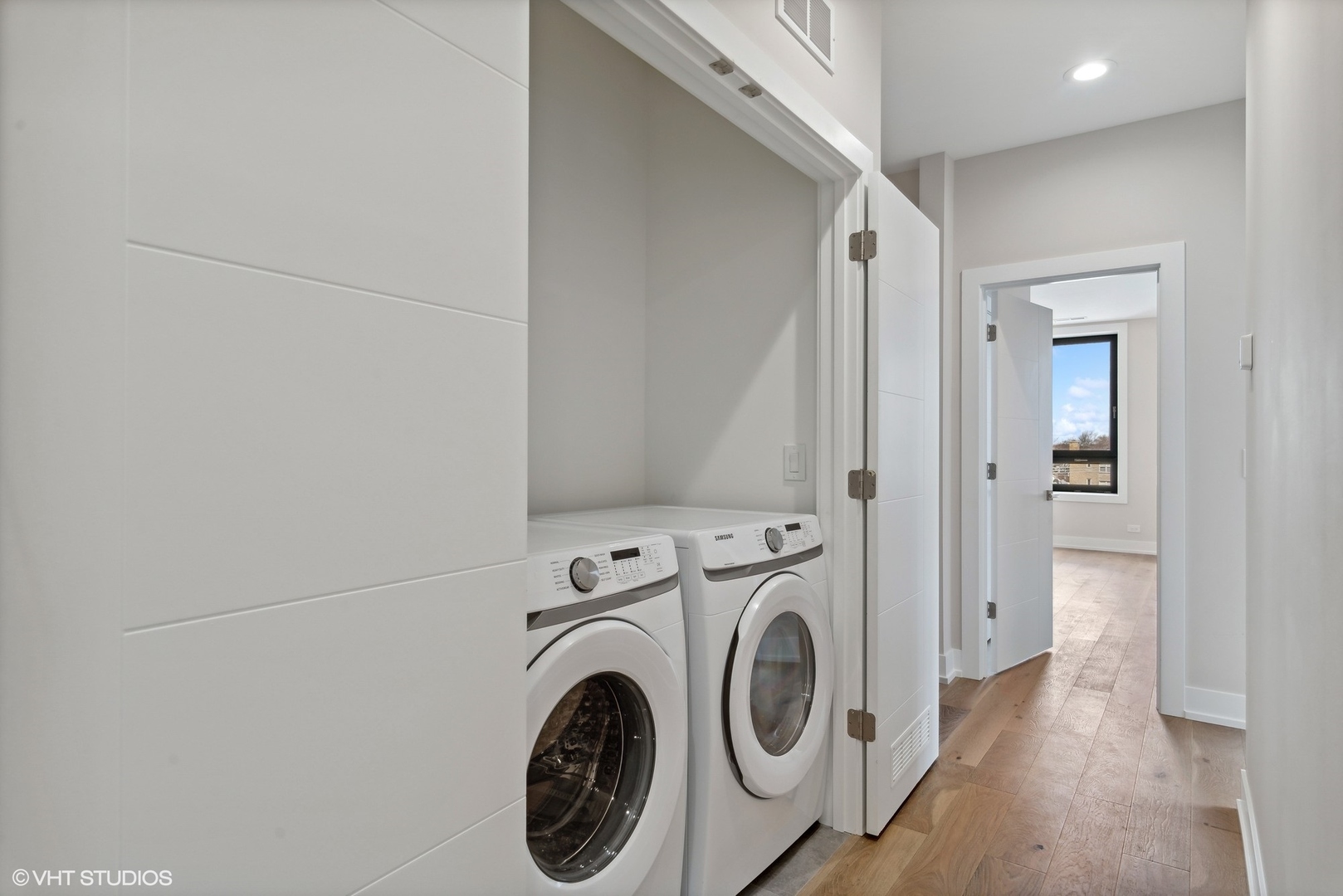 3332 West Irving Park Road, Unit 3 Chicago, IL 60618 - Photo 16 of 18