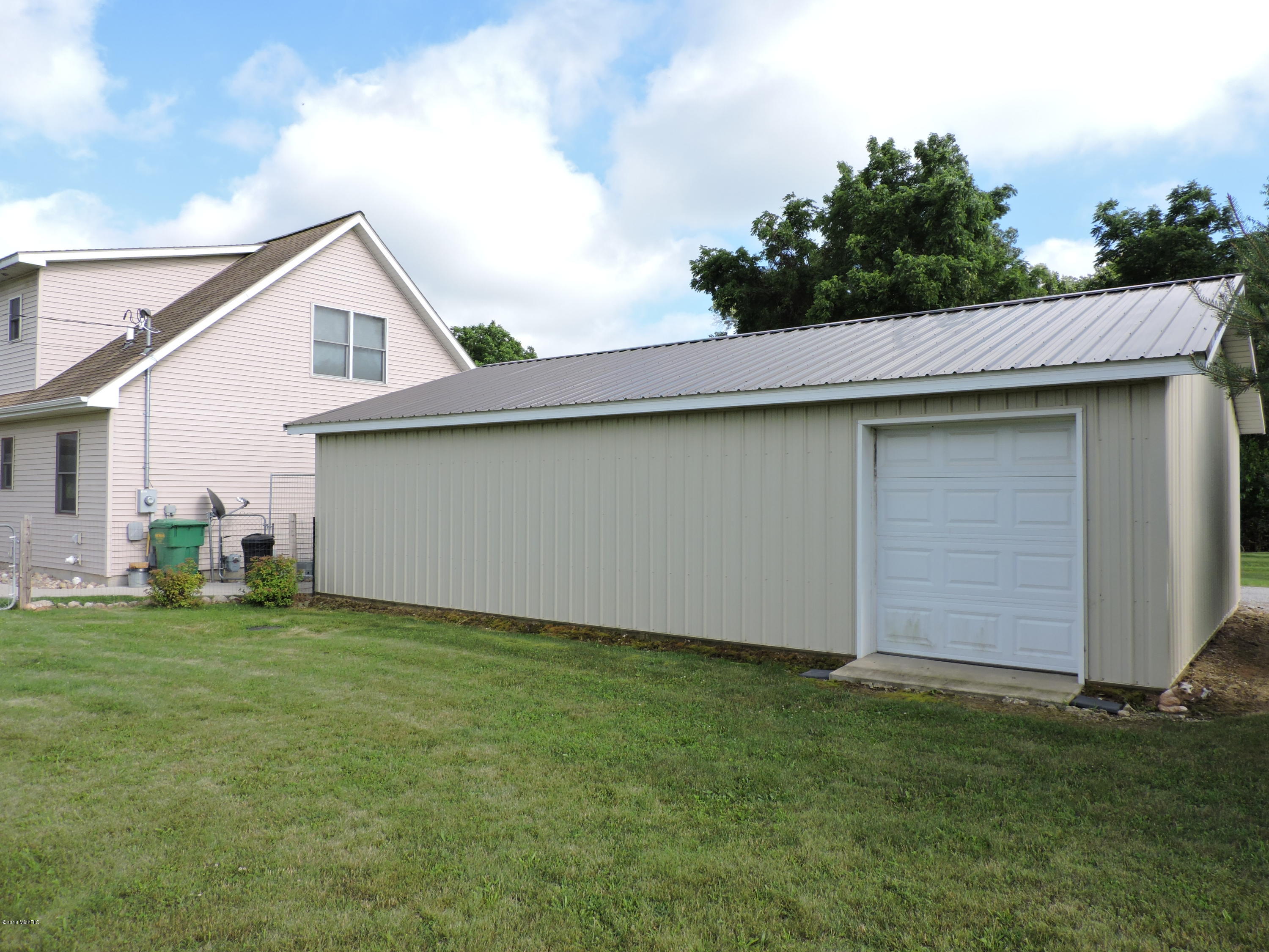 50431 Buchner Road Mendon, MI 49072 - Photo 25 of 35 Garage