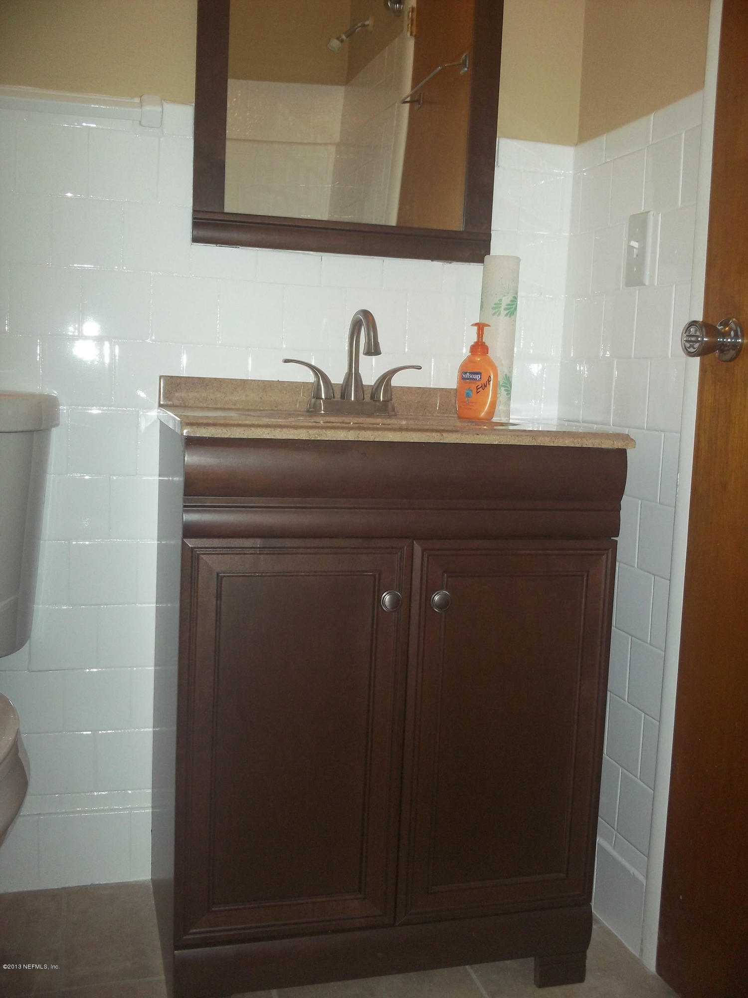 1816 Gabin Road Jacksonville, FL 32221 - Photo 10 of 29 Guest bath vanity