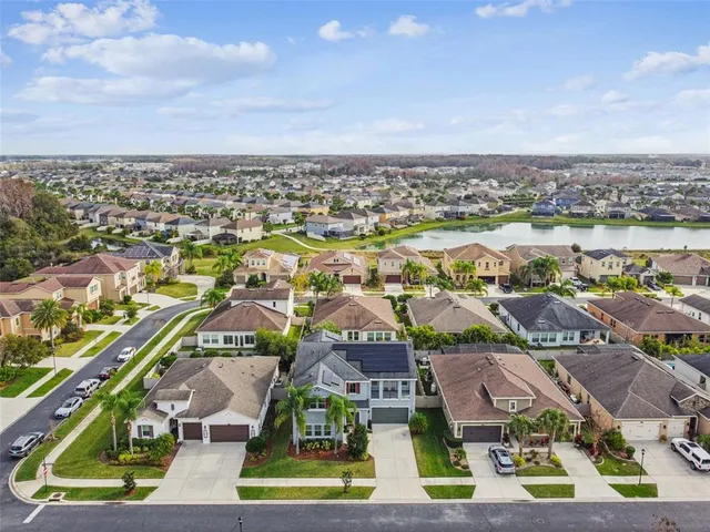 $780,000 | 32350 Firemoss Lane, Wesley Chapel, FL 33543